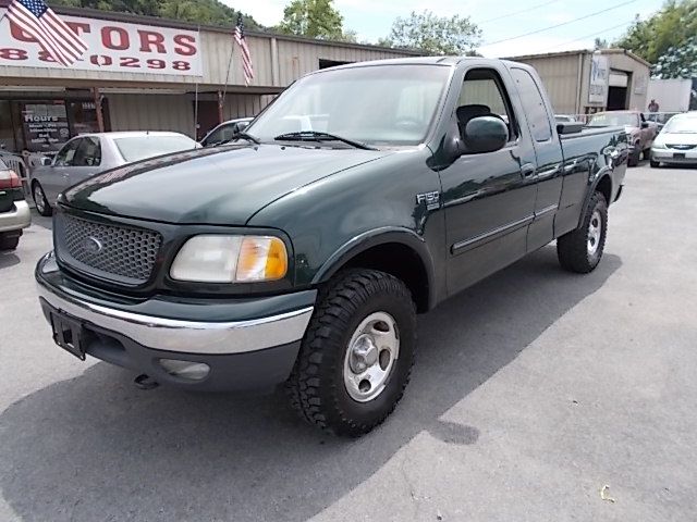 2001 Ford F-150 Ram Royal SE