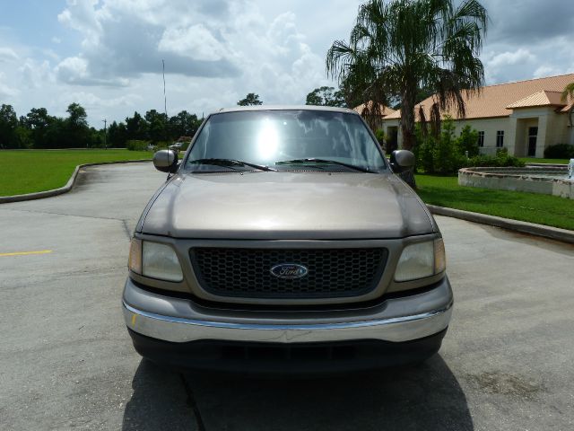 2001 Ford F-150 Club Cab 131 WB