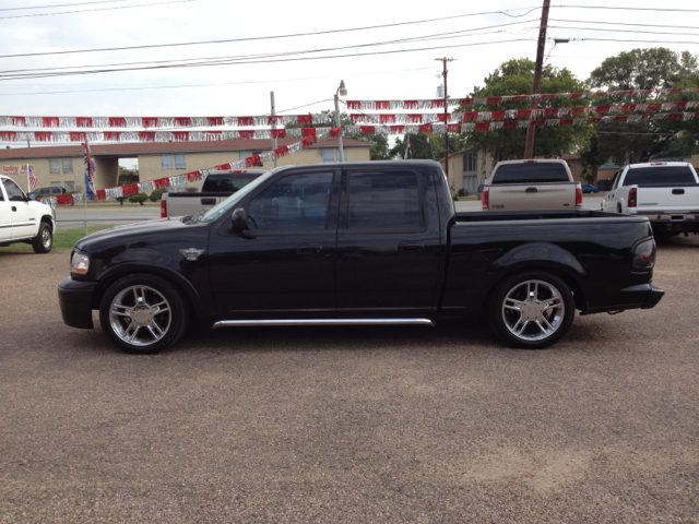 2003 Ford F-150 SLT 1 Ton Dually 4dr 35