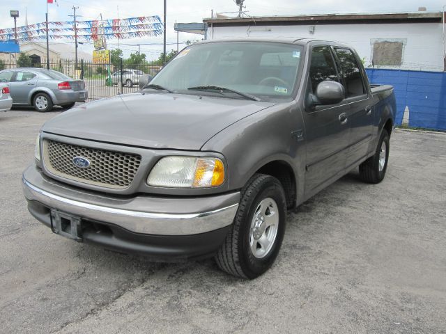 2003 Ford F-150 Crewcab 4X4 Kingranch