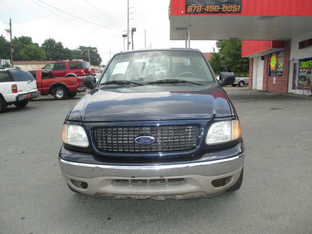 2003 Ford F-150 SL Short Bed 2WD