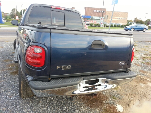 2003 Ford F-150 XLT Supercrew Short Bed 2WD