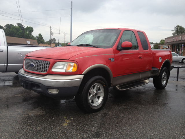 2003 Ford F-150 XLS 4D Sedan