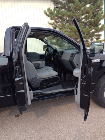 2004 Ford F-150 REG CAB 119.