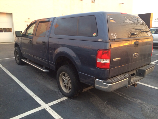 2004 Ford F-150 2500 SL