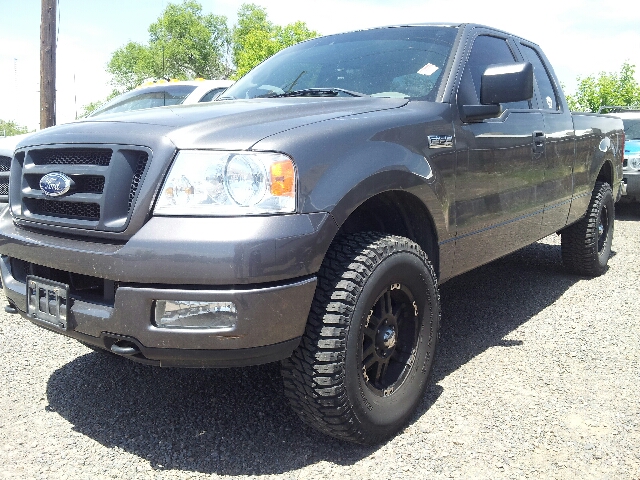 2005 Ford F-150 XLT Supercrew Short Bed 2WD