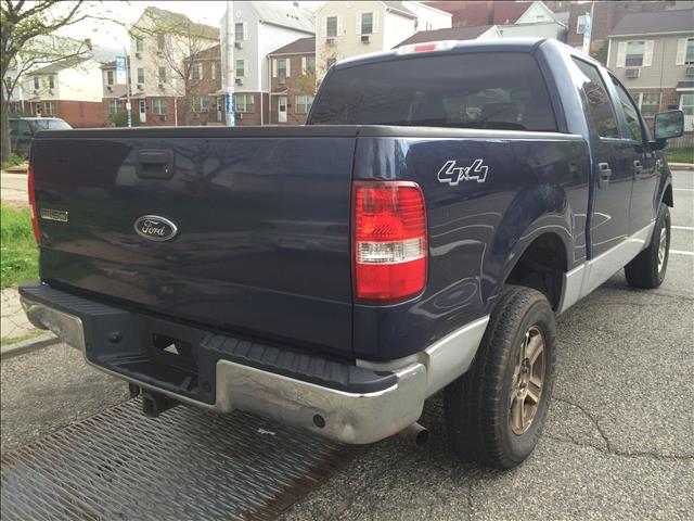 2005 Ford F-150 T6 AWD 7-passenger Leather Moonroof