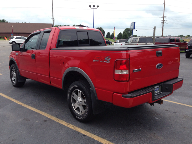 2005 Ford F-150 XLT Supercrew Short Bed 2WD