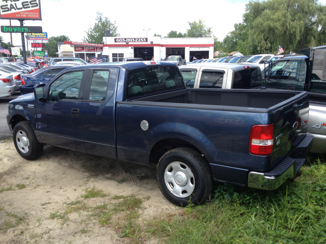 2005 Ford F-150 LT Crew Cab