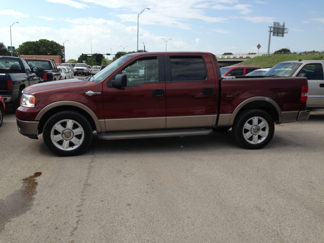 2006 Ford F-150 Club Cab 131 WB