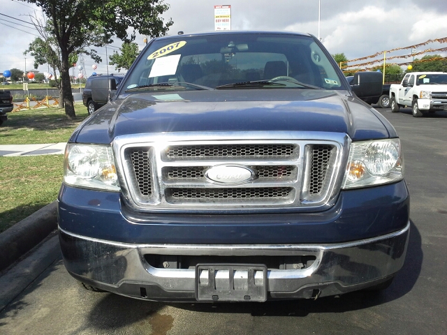 2007 Ford F-150 XLT Supercrew Short Bed 2WD