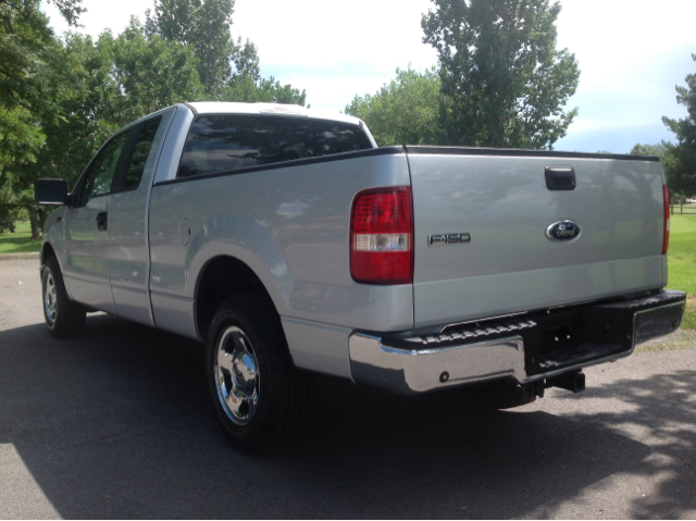 2007 Ford F-150 LX V6 Coupe