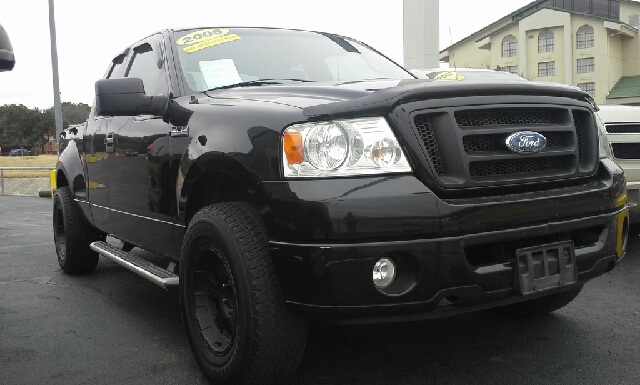 2008 Ford F-150 SLE 5.3L V8 4WD 9 Passenger ABS TC