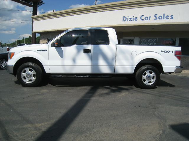 2009 Ford F-150 LX V6 Coupe