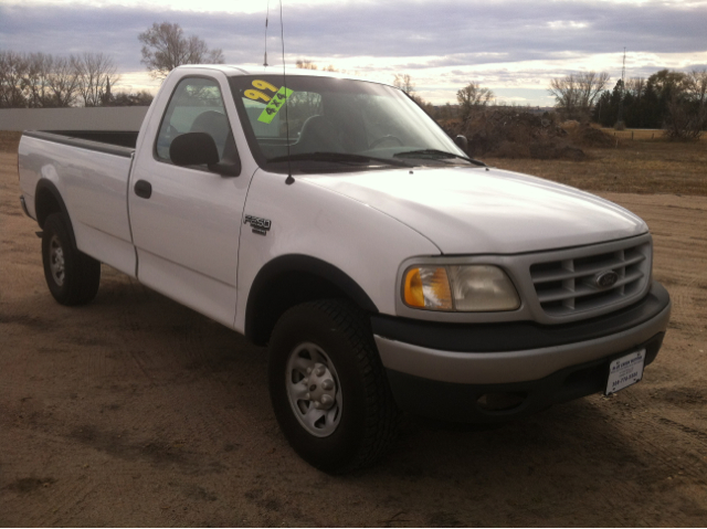 1999 Ford F-250 128i Premium PKG CPE Coupe