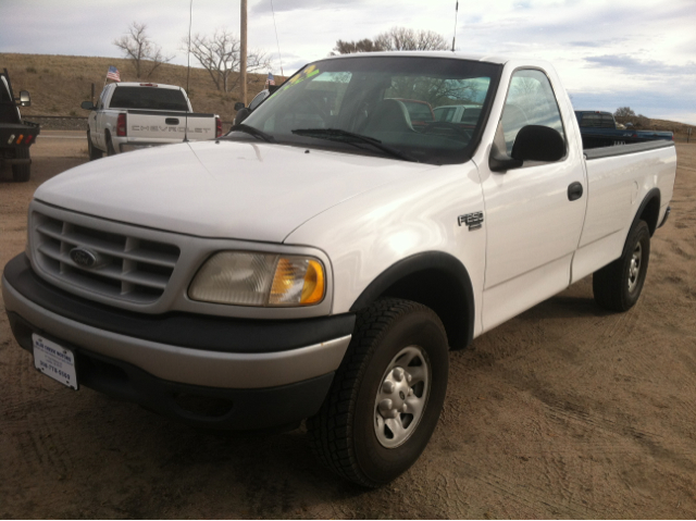 1999 Ford F-250 128i Premium PKG CPE Coupe