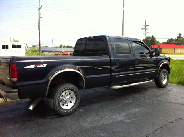 1999 Ford F-250 SD Genesis Sedan