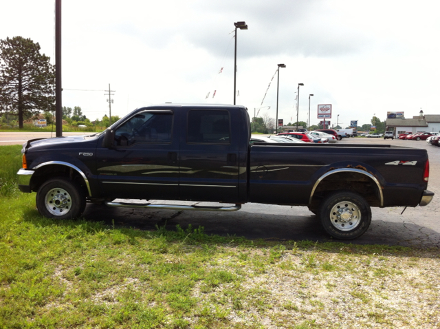 1999 Ford F-250 SD Genesis Sedan