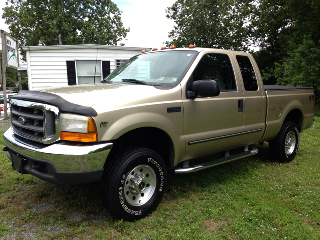 2000 Ford F-250 SD SLT 1 Ton Dually 4dr 35