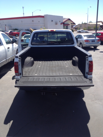 2001 Ford F-250 SD Reg Cab 108 WB