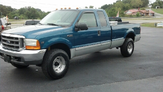 2001 Ford F-250 SD SE Well Kept Alloy Wheels