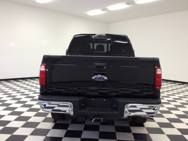 2013 Ford F-250 SD FWD 4dr SE