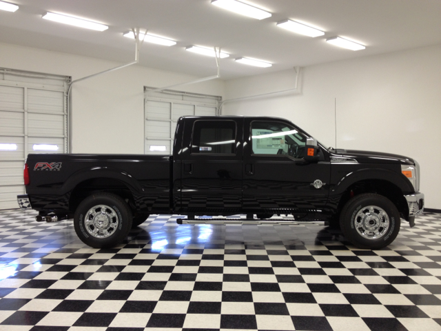 2013 Ford F-250 SD FWD 4dr SE