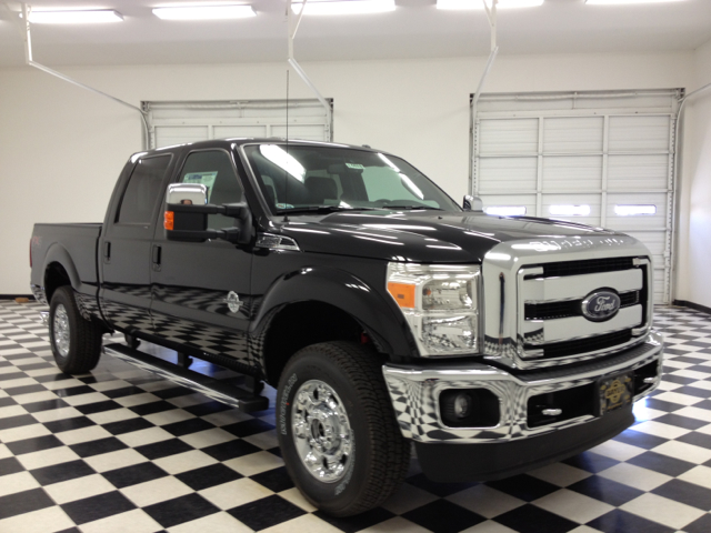 2013 Ford F-250 SD FWD 4dr SE