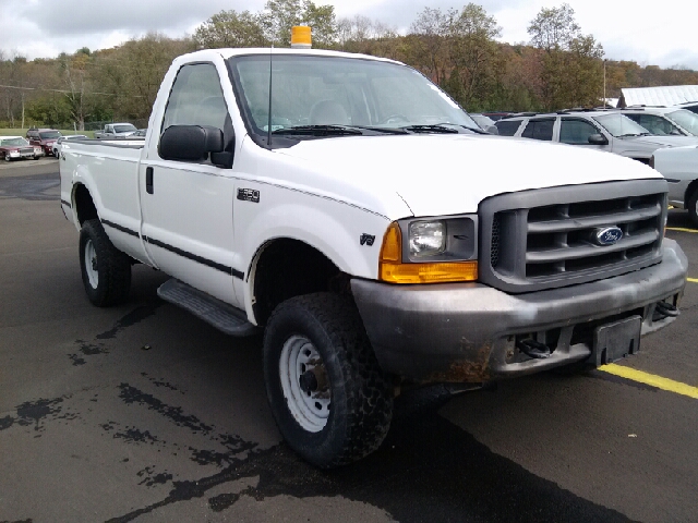 2001 Ford F-350 SD Crew Cab Short Box 2-wheel Drive SLE