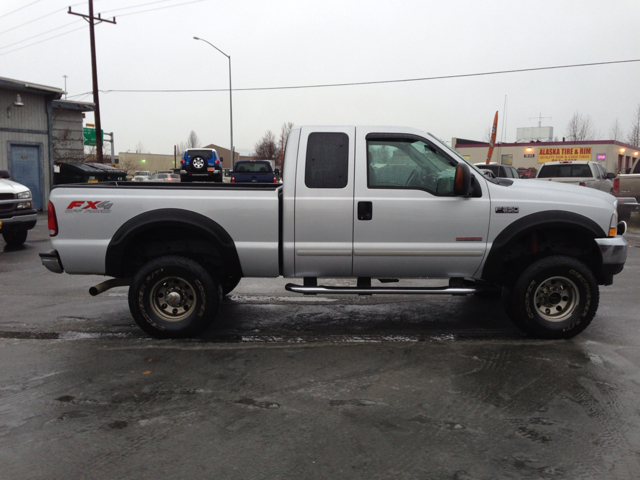 2004 Ford F-350 SD XL 2WD Reg Cab