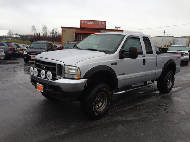 2004 Ford F-350 SD XL 2WD Reg Cab