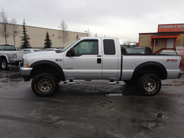 2004 Ford F-350 SD XL 2WD Reg Cab