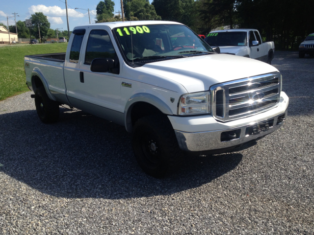 2005 Ford F-350 SD SE Well Kept Alloy Wheels