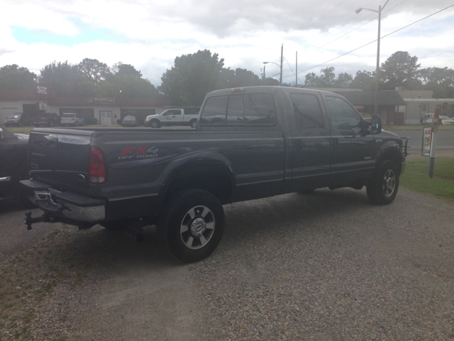 2005 Ford F-350 SD FWD 4dr SE