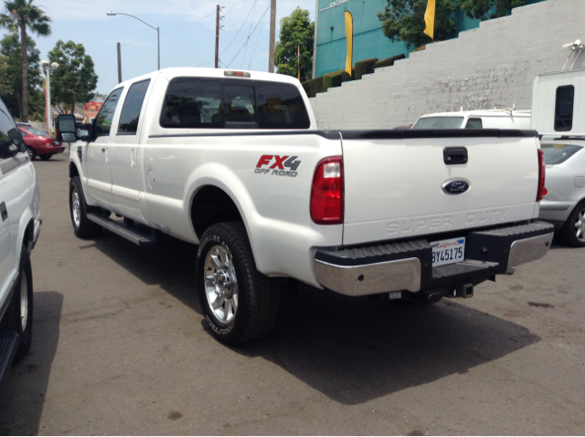 2010 Ford F-350 SD FWD 4dr SE