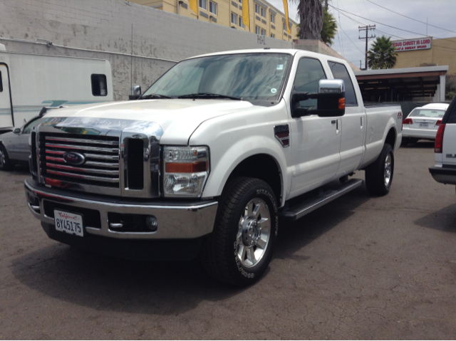 2010 Ford F-350 SD FWD 4dr SE