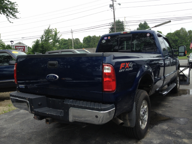 2010 Ford F-350 SD SE Well Kept Alloy Wheels