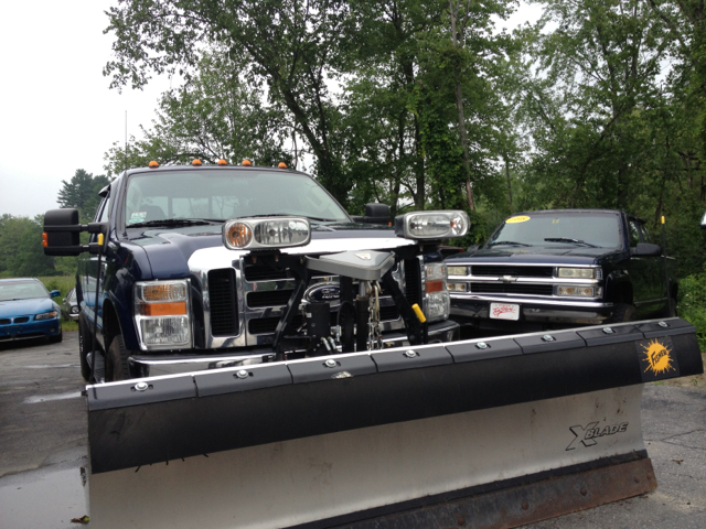 2010 Ford F-350 SD SE Well Kept Alloy Wheels