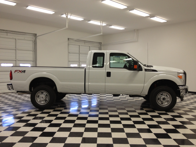 2013 Ford F-350 SD SE Customizedleather