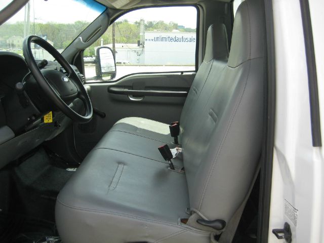 2006 Ford F-450 Riviera