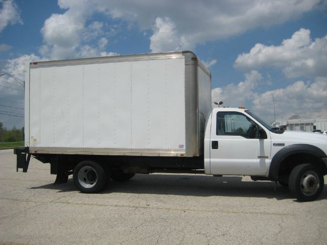 2006 Ford F-450 Riviera