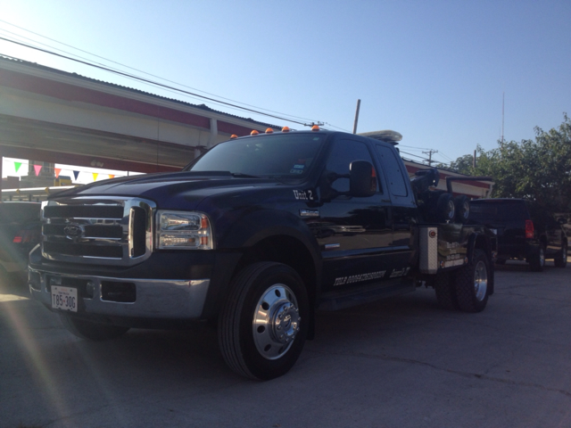 2006 Ford F-450 SD Sport WITH Navigation And DVD