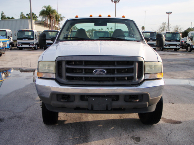 2004 Ford F-550 Unknown