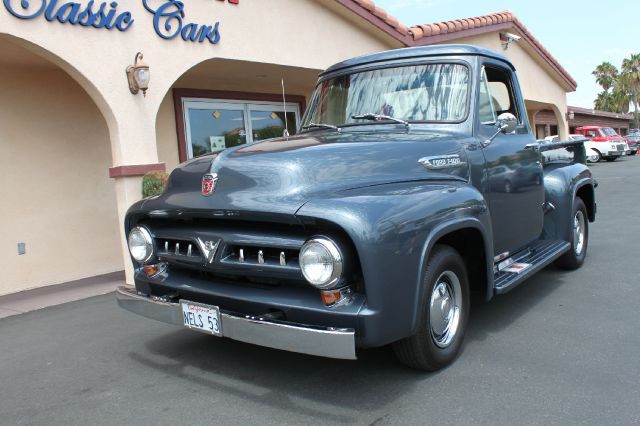 1953 Ford F100 3.0cl W/premium Pkg