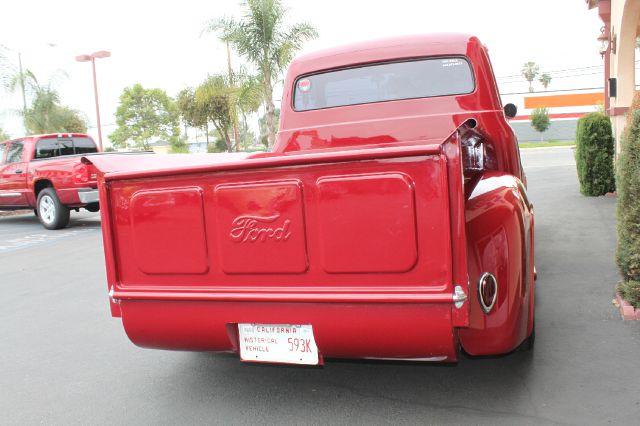 1955 Ford F100 3.0cl W/premium Pkg