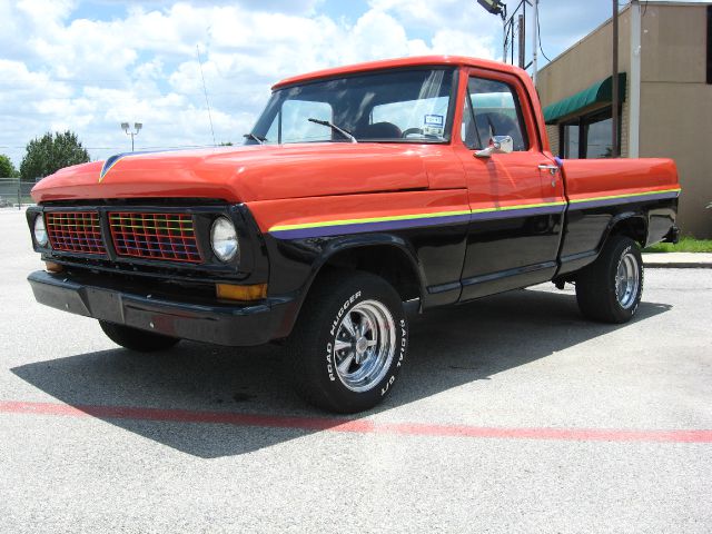 1970 Ford F100 Ext. Cab Short Bed 2WD Manual