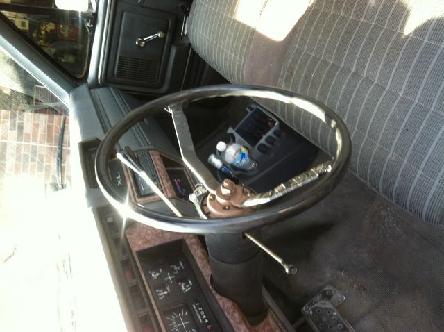 1985 Ford F150 ES 2.4L AUTO