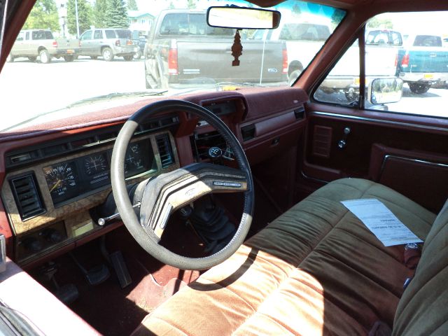 1986 Ford F150 Lariatt