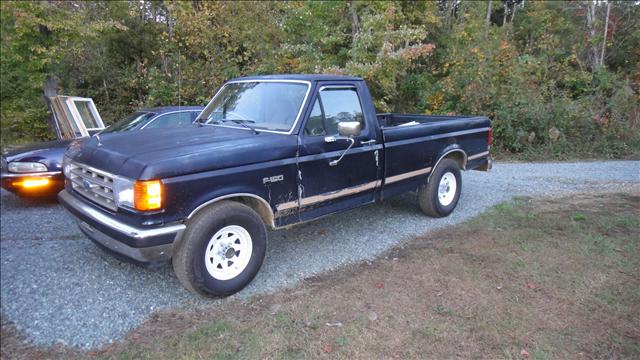 1987 Ford F150 Grand Touring 2WD