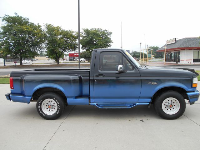 1992 Ford F150 Lariat 4D Crew Cab Truck